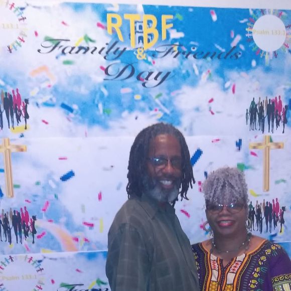 Meet your Posher, Kenneth - Picture 1 of 1